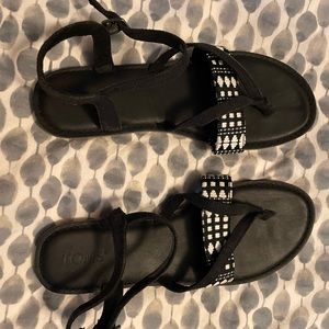 Size 10 tom sandle